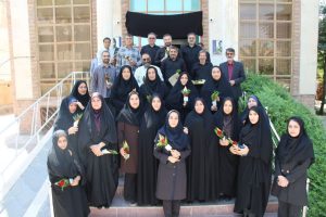 به مناسبت روز کارمند و هفته دولت صورت گرفت؛ تقدیر از کارمندان اداره کل فرهنگ و ارشاد اسلامی لرستان