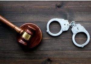 سلب عضویت سه عضو دستگیر شده شورای شهر خرم آباد صحت ندارد