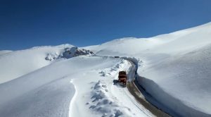 راه ارتباطی ۱۶۳ روستایی لرستان مسدود شد