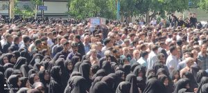 پیکر مطهر شهید مدافع وطن، سردار سرتیپ دوم پاسدار حاج محمد تقی یوسف‌وند در شهر الشتر تشییع شد