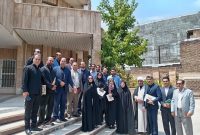 خبرنگاران پیام رسان حق و حقیقت هستند