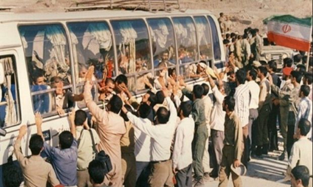 دلنوشته جذاب و خواندنی یک آزاده از اسارت و رهایی دلنوشته جذاب و خواندنی یک آزاده از اسارت و رهایی