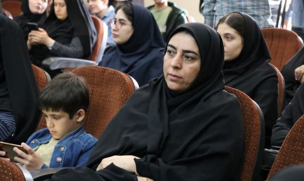 مدیر توانمند و برتر سلسله مدیر توانمند و برتر سلسله